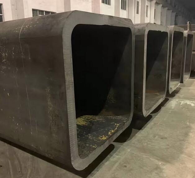 ��ھ�����